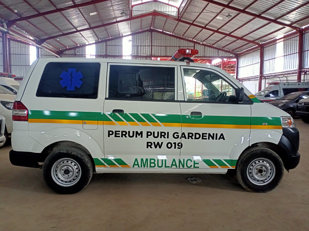 Harga Karoseri Modifikasi Ambulance Berkualitas Gresik
